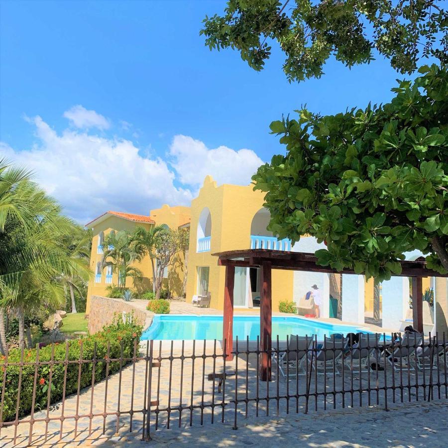 Villas & Resort Luz De Luna Santa Cruz Huatulco Exterior photo